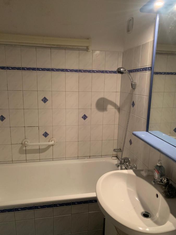 Sehr Schone Zimmer 1 In Wien Favoriten Экстерьер фото