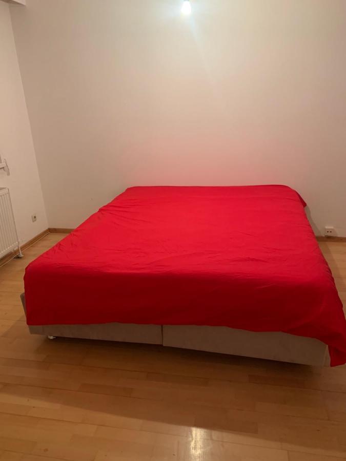 Sehr Schone Zimmer 1 In Wien Favoriten Экстерьер фото